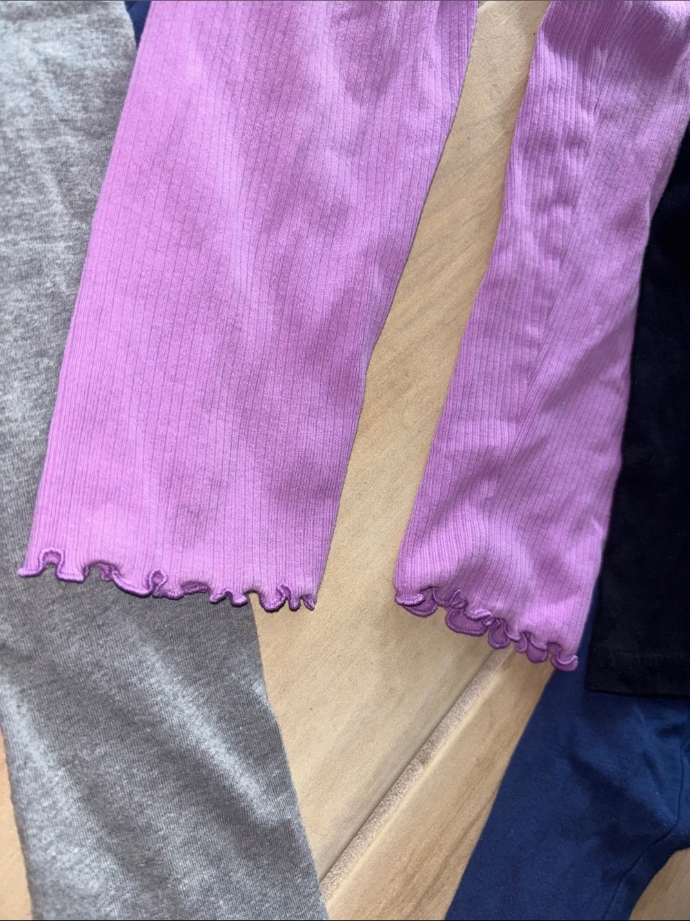 Girl’s bundle (x5) Old Navy Leggings - Puprle, Navy, Black, Gray size small 6/7